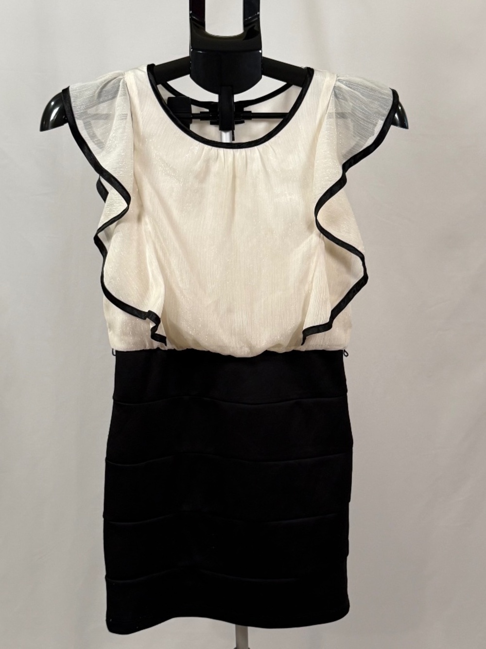 Girls Black & Cream Ruffle Party Dress Shimmer Chiffon Size M